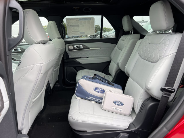 New 2027 Ford Explorer Platinum w/ LUX Leather Package AWD/4WD image 5