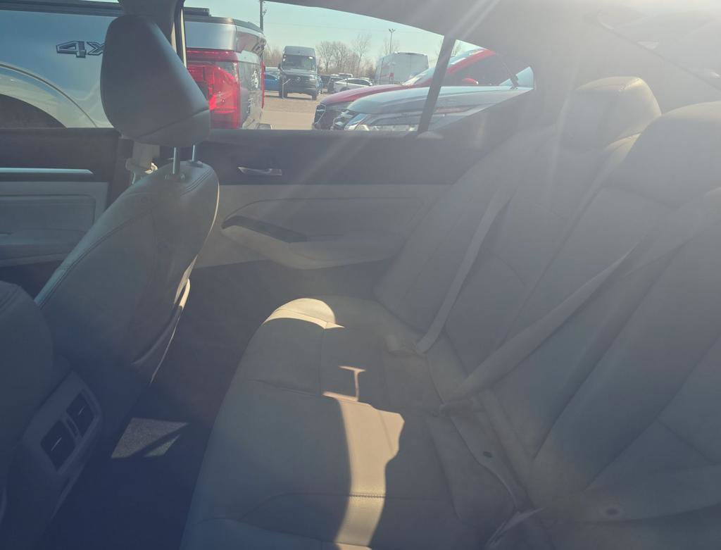 Used 2020 Nissan Altima 2.5 SL AWD/4WD image 8