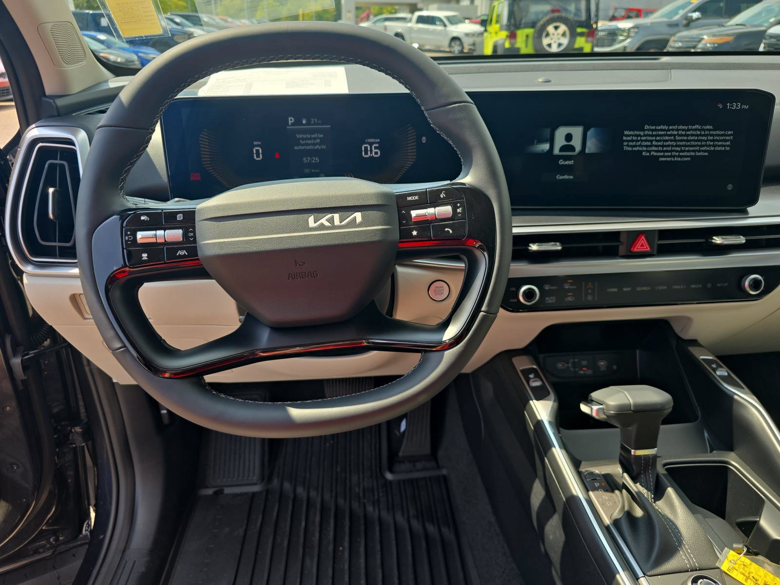 New 2026 Kia Sorento S w/ S Panoramic Sunroof Package FWD image 15
