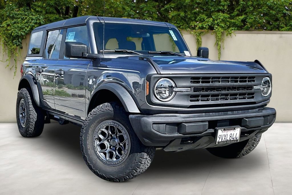 Used 2021 Ford Bronco 4-Door image 1