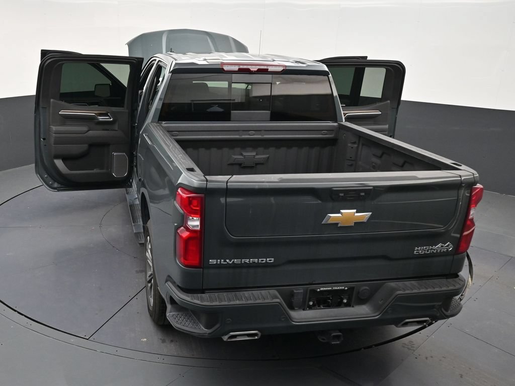 Used 2026 Chevrolet Silverado 1500 High Country RWD image 31