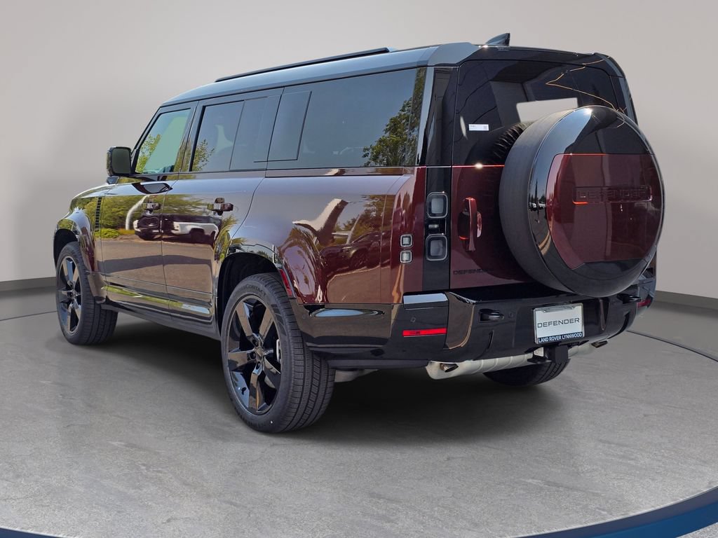New 2026 Land Rover Defender 130 X-Dynamic SE AWD/4WD image 7