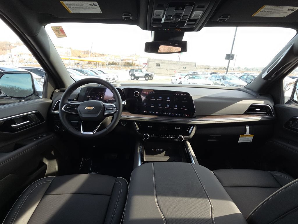 New 2026 Chevrolet Tahoe Premier w/ Sun And Tow Package AWD/4WD image 30