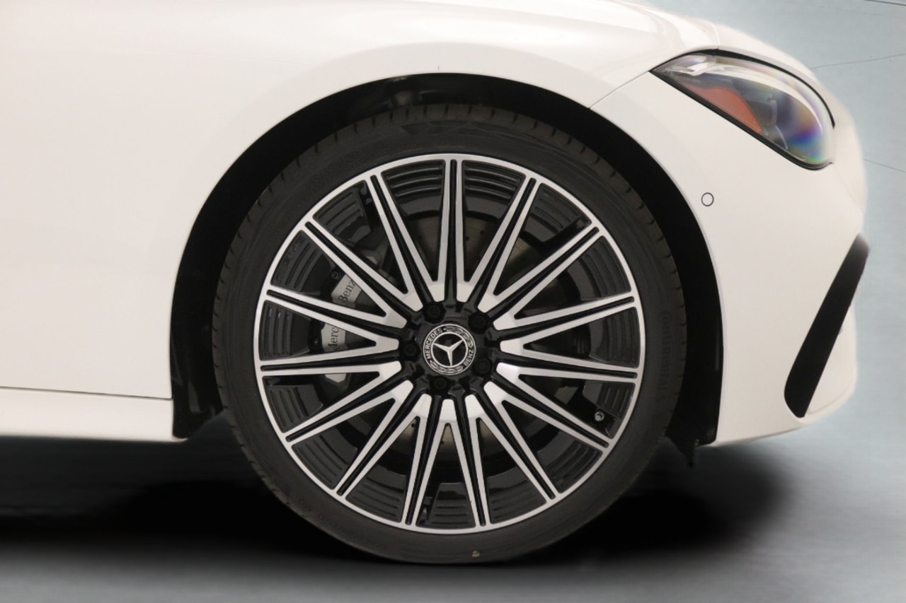 New 2026 Mercedes-Benz CLE 450 4MATIC Coupe image 10