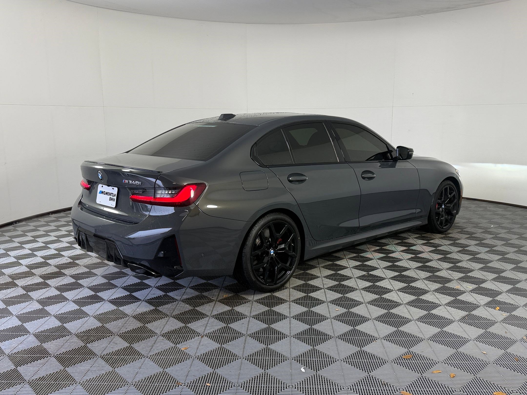 Certified 2025 BMW M340i w/ Premium Package RWD image 9