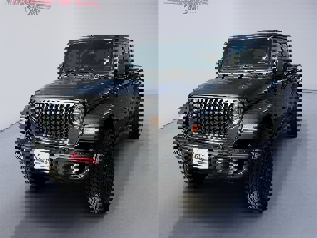 Used 2021 Jeep Gladiator Sport