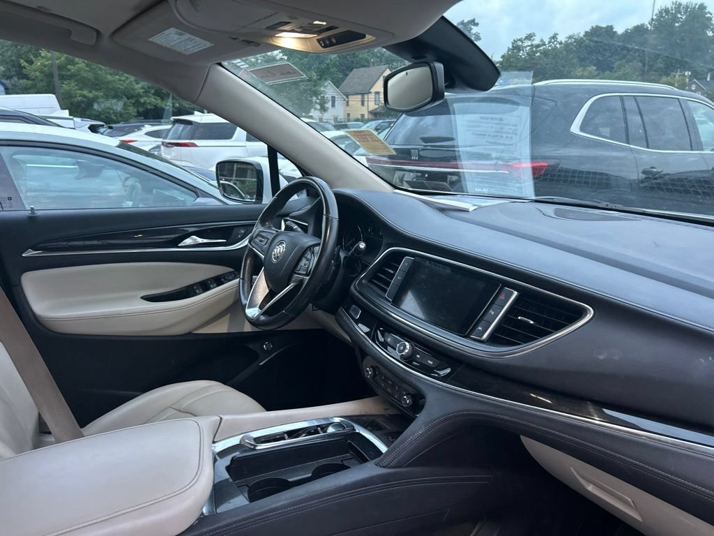 Used 2019 Buick Enclave Premium FWD image 9
