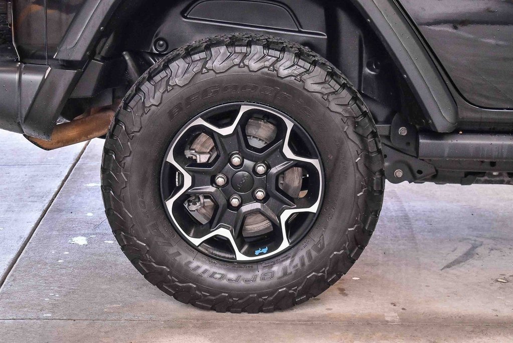 Used 2023 Jeep Wrangler Unlimited Rubicon 4xe w/ Cold Weather Group image 10