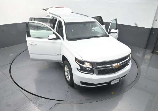 Used 2017 Chevrolet Tahoe LS w/ Max Trailering Package AWD/4WD image 29