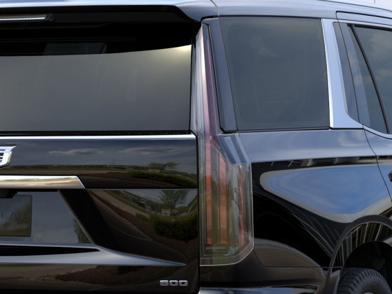 New 2026 Cadillac Escalade Platinum Luxury w/ LPO, Radiant Package AWD/4WD image 11