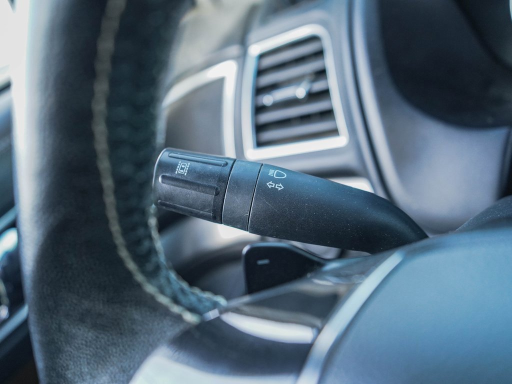 Used 2017 Ford Explorer Platinum image 21