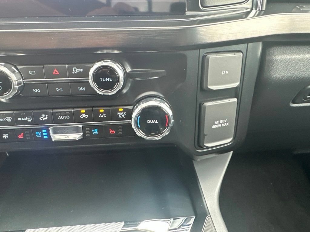 New 2026 Ford F250 Lariat w/ Lariat Premium Package AWD/4WD image 47