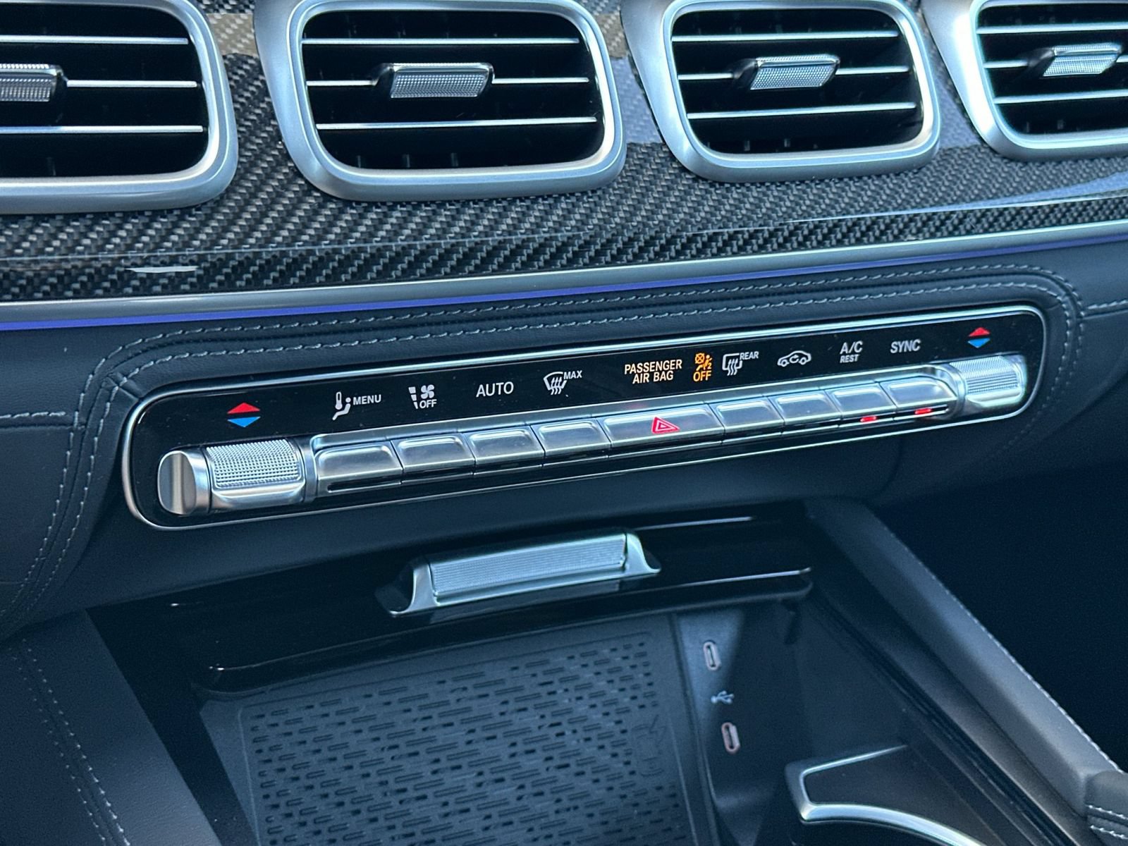 New 2026 Mercedes-Benz GLE 53 AMG 4MATIC image 23