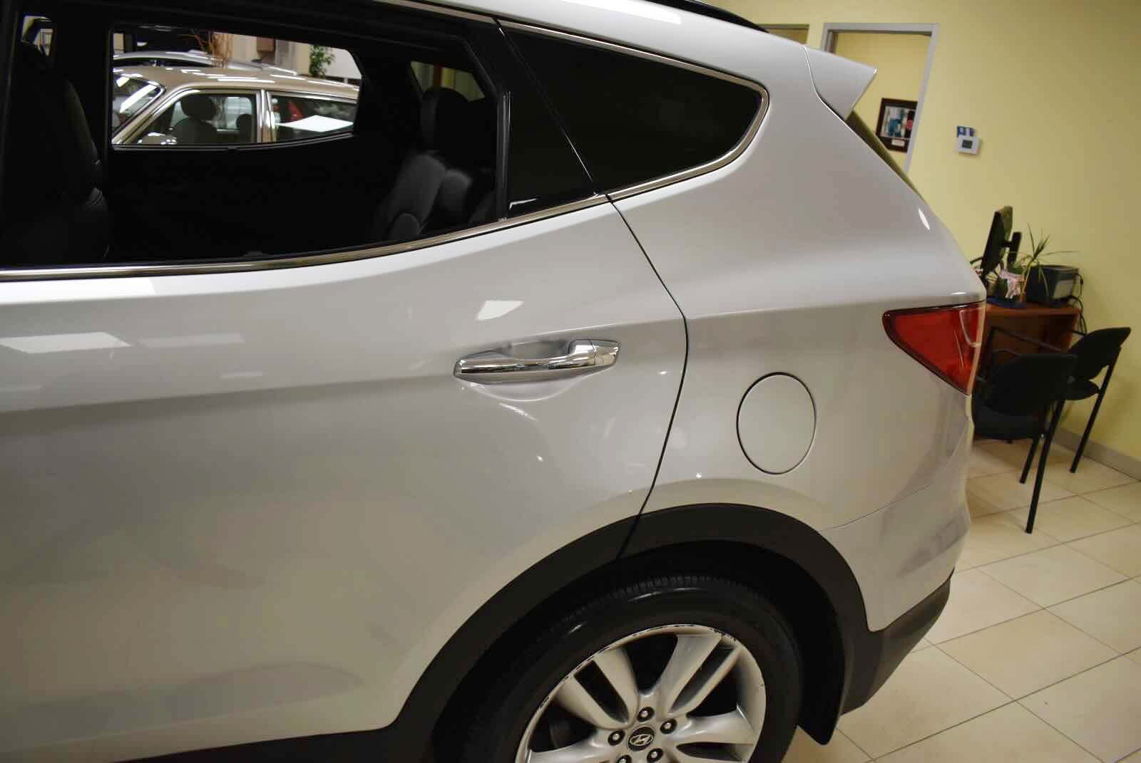 Used 2014 Hyundai Santa Fe Sport 2.0T w/ Navigation Package 06 AWD/4WD image 75