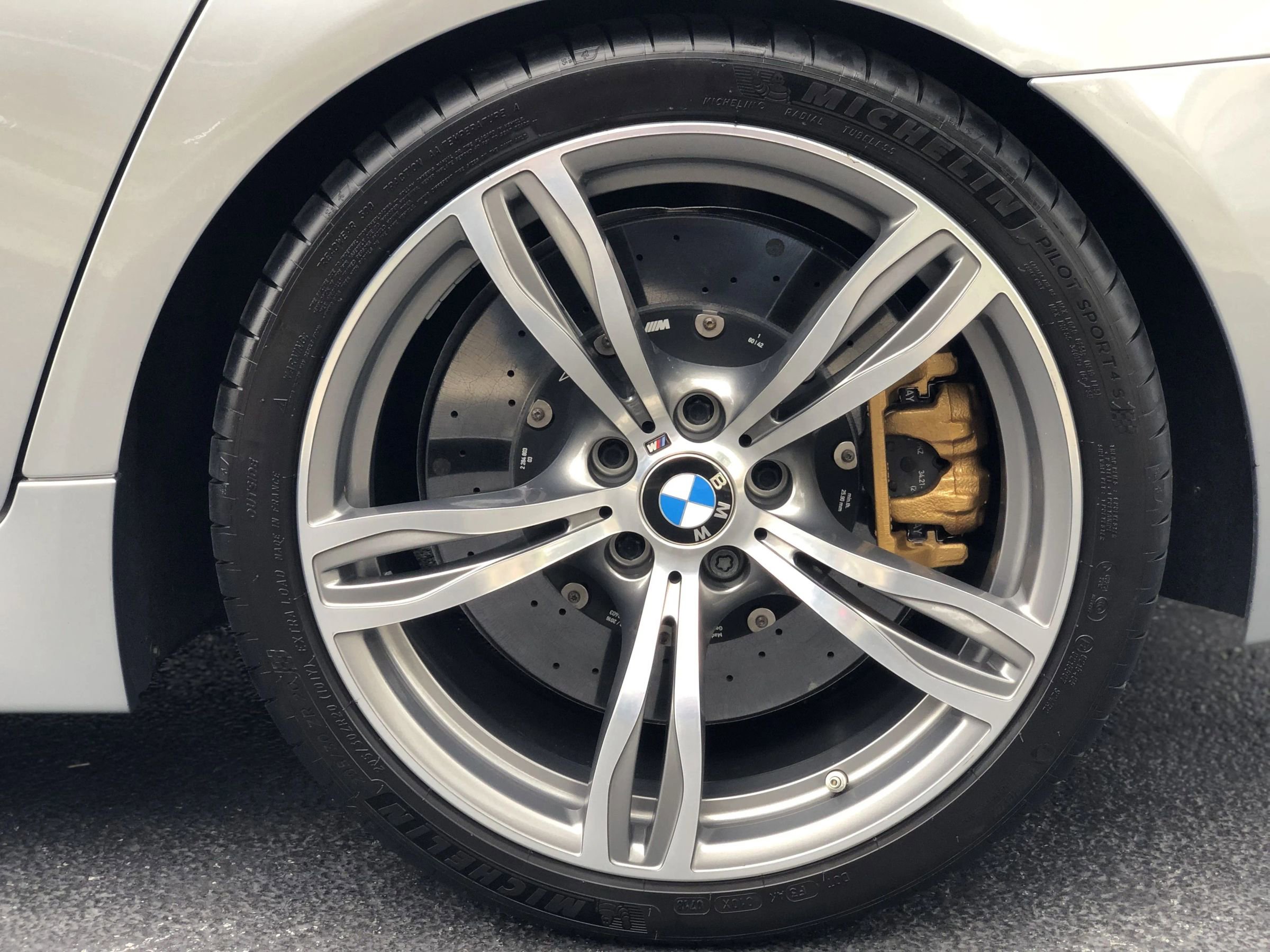 Used 2016 BMW M5 image 47