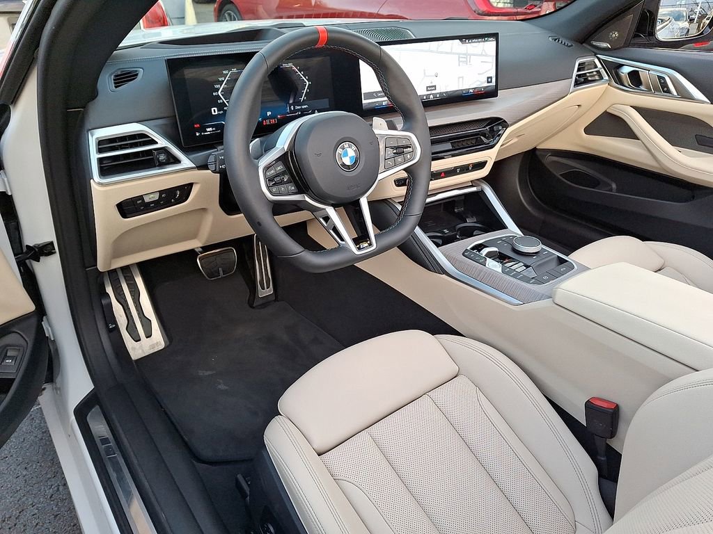Certified 2025 BMW 440i xDrive Convertible w/ Premium Package image 9