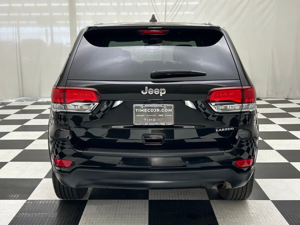 Certified 2022 Jeep Grand Cherokee Laredo E image 6