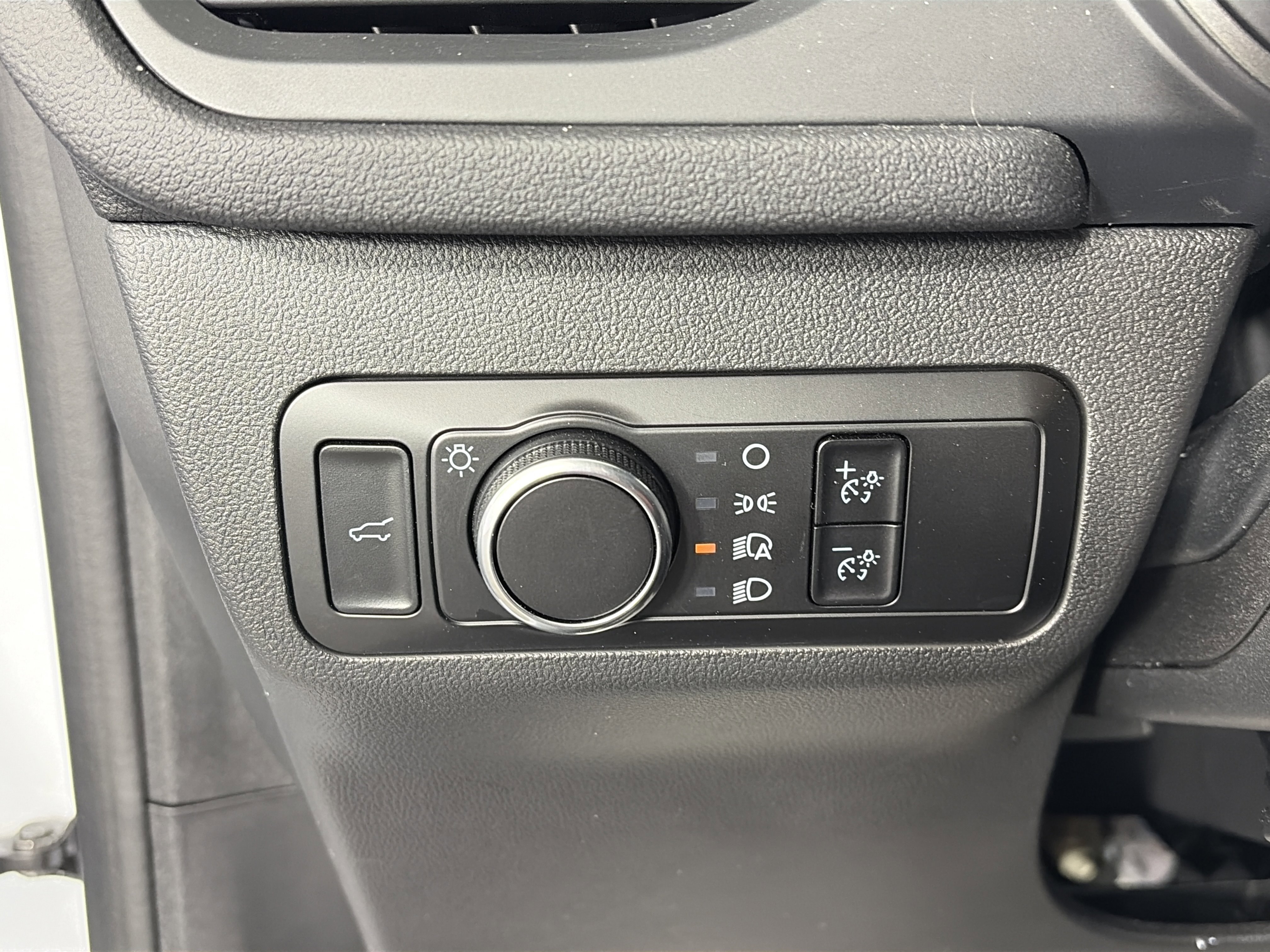 Used 2023 Ford Escape Active image 29