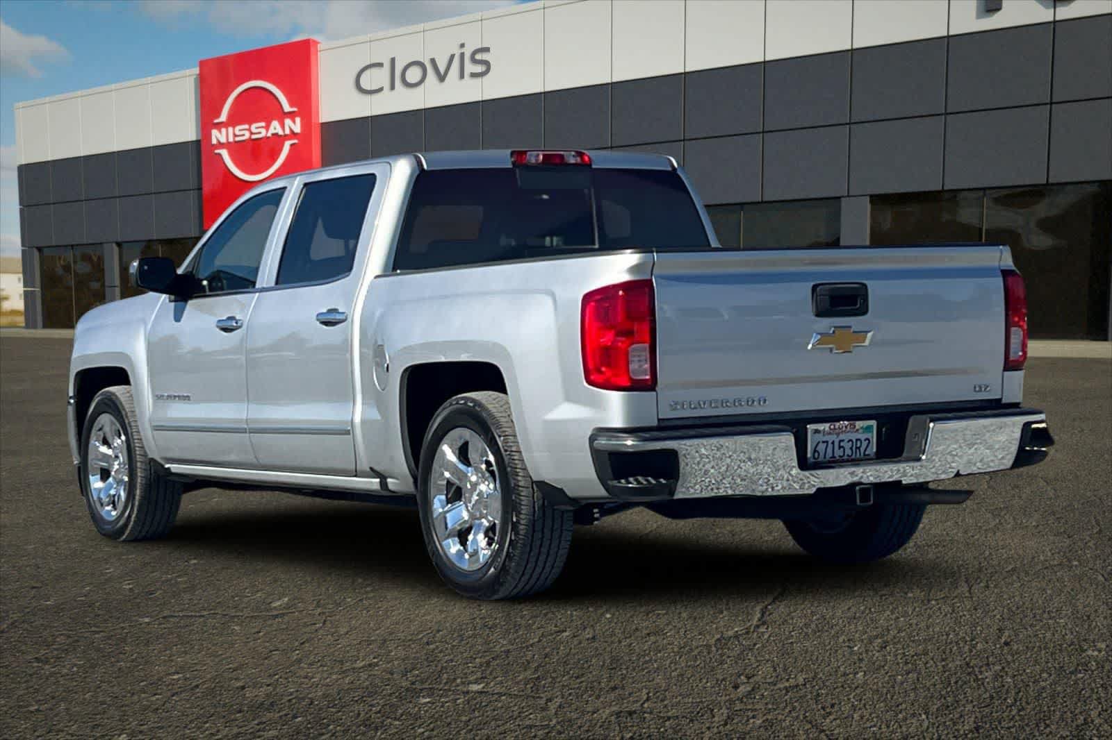 Used 2018 Chevrolet Silverado 1500 LTZ w/ Sport Package AWD/4WD image 7