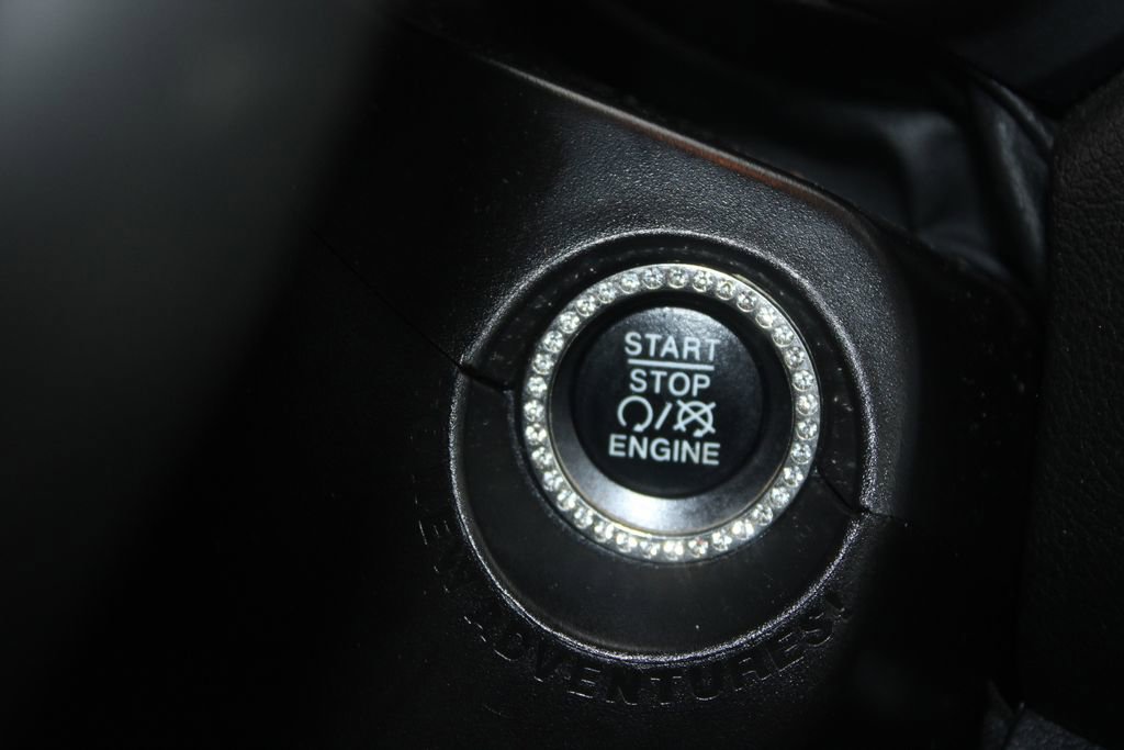 Used 2019 Jeep Renegade Latitude image 26