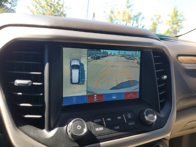 Used 2019 GMC Acadia Denali w/ Technology Package FWD image 35