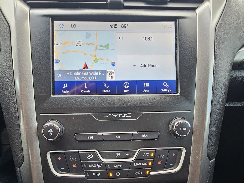 Used 2020 Ford Fusion SEL FWD image 21