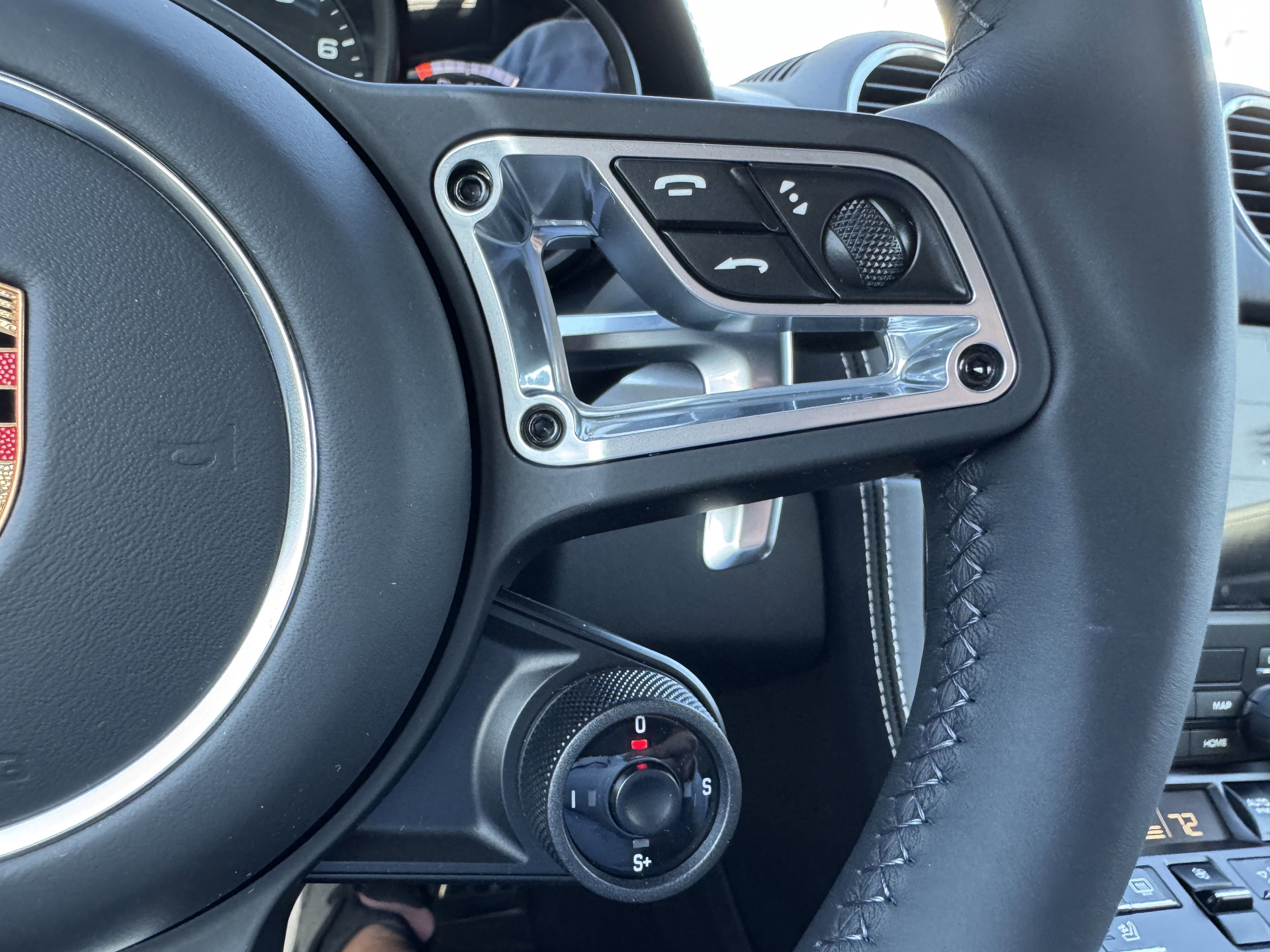 New 2025 Porsche 718 Cayman image 31