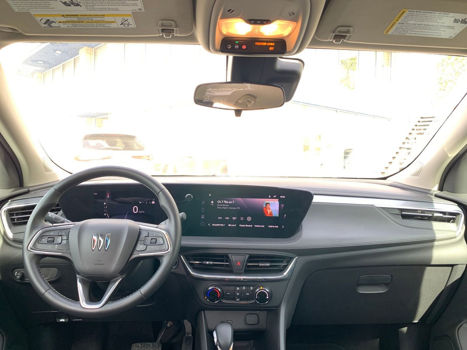 Used 2025 Buick Encore GX Preferred image 32