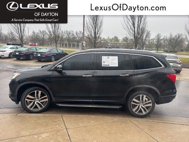 Used 2017 Honda Pilot Elite image 6