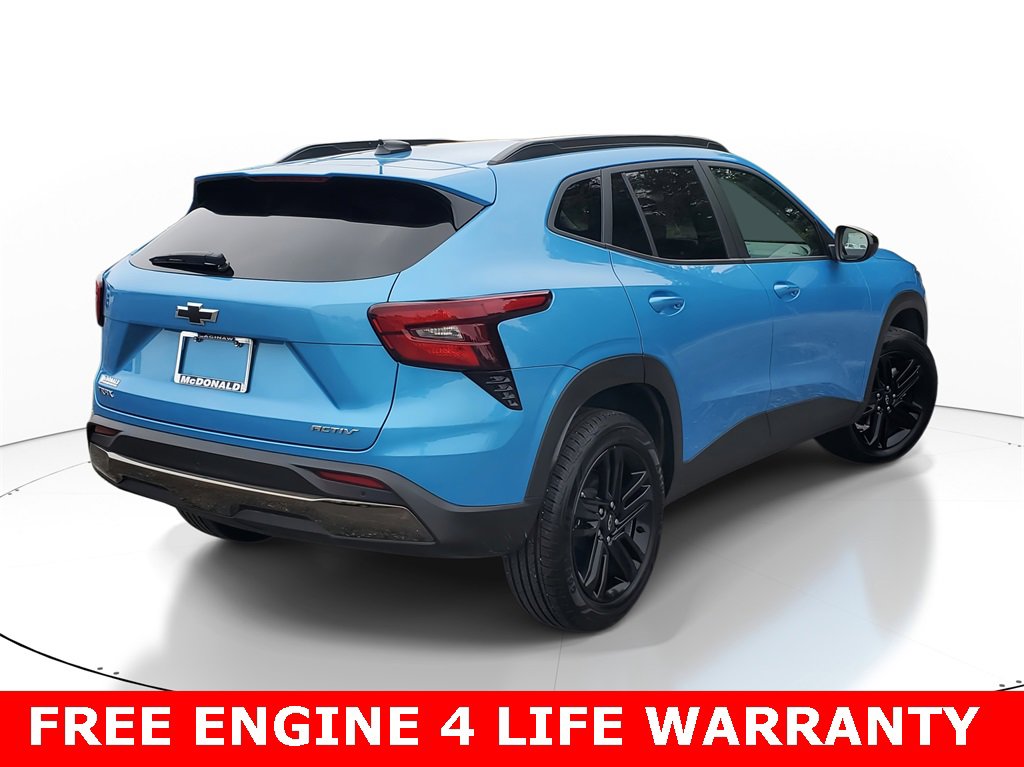 Used 2025 Chevrolet Trax ACTIV w/ Driver Confidence Package image 3