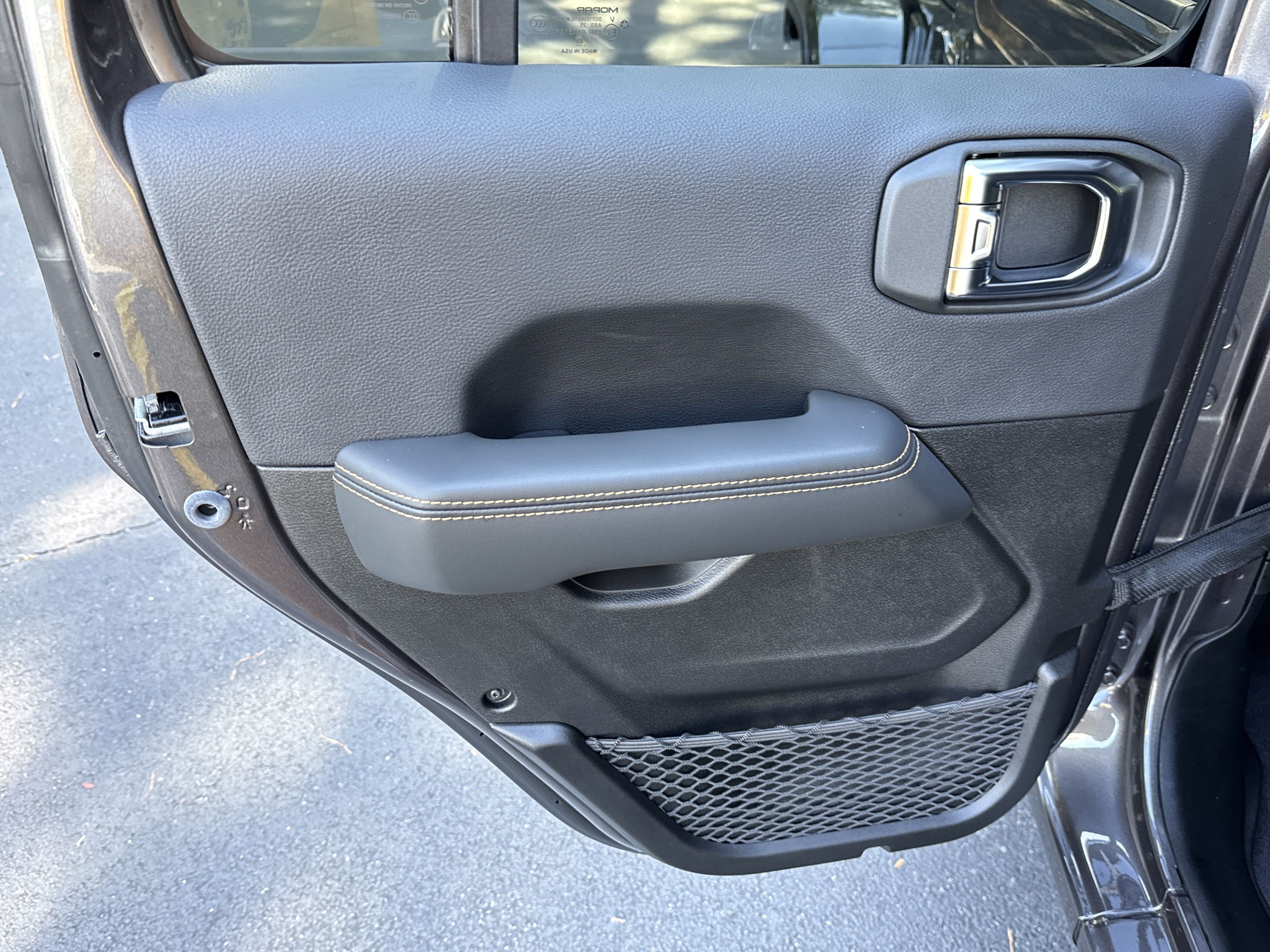 New 2025 Jeep Wrangler Unlimited Sahara AWD/4WD image 26