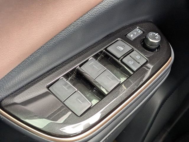 Used 2024 Toyota Crown Limited w/ Advanced Technology Package image 28