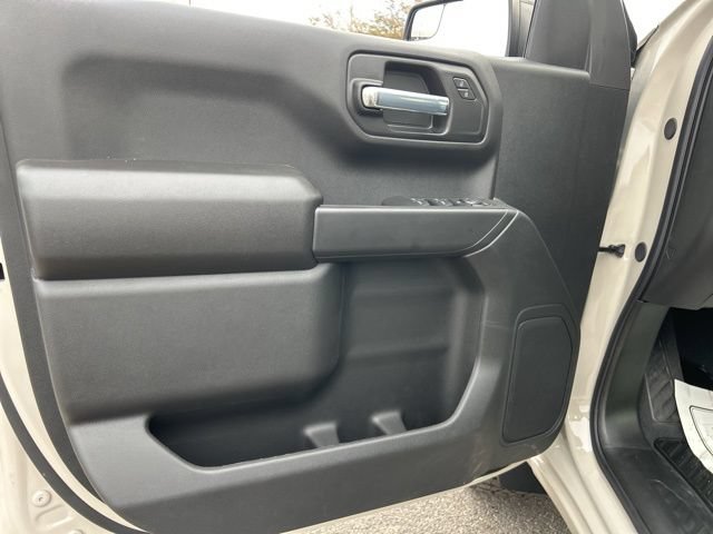 New 2026 Chevrolet Silverado 1500 Custom Trail Boss w/ LPO, Dark Essentials Package AWD/4WD image 12