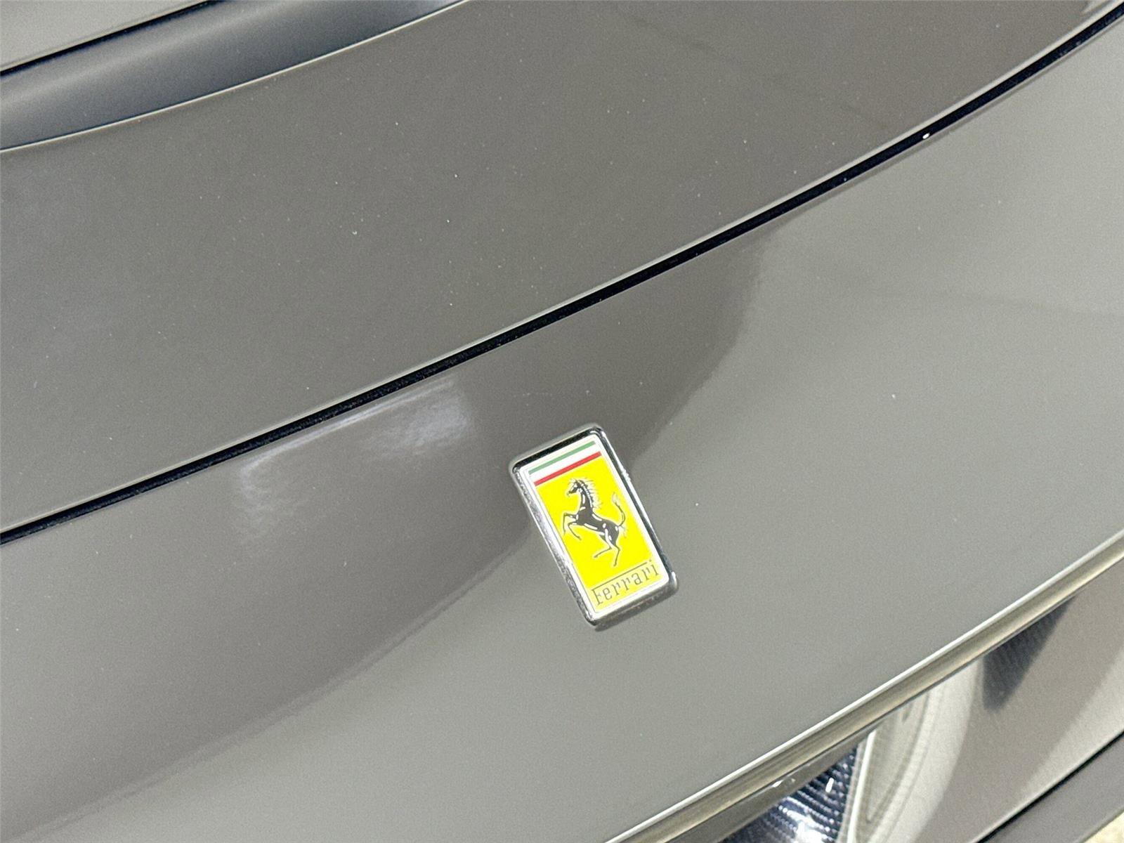 Used 2020 Ferrari F8 Tributo image 37