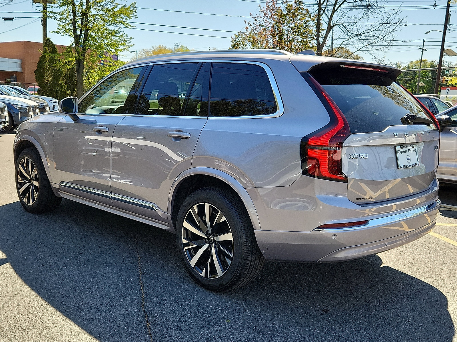 Used 2026 Volvo XC90 B5 Core w/ Protection Package image 4