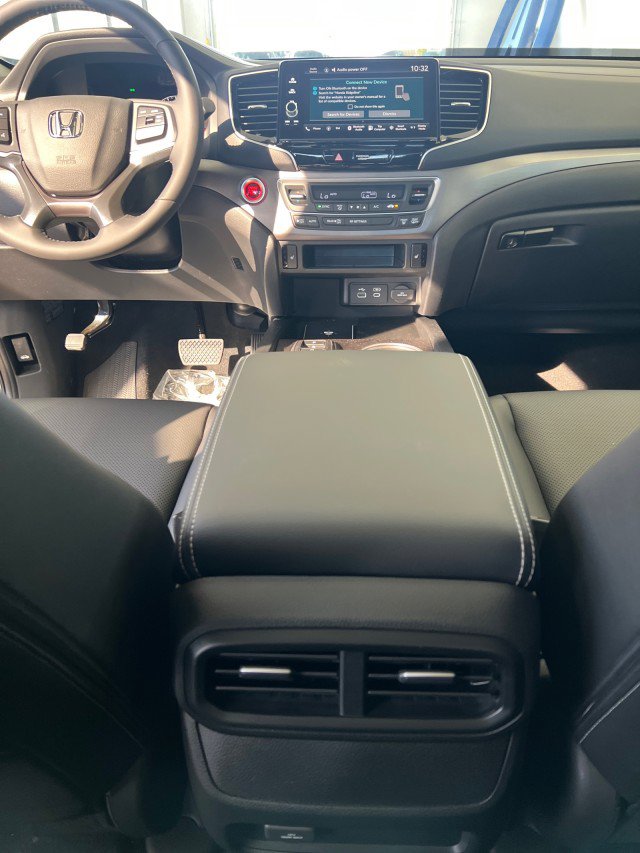 New 2026 Honda Ridgeline RTL image 21