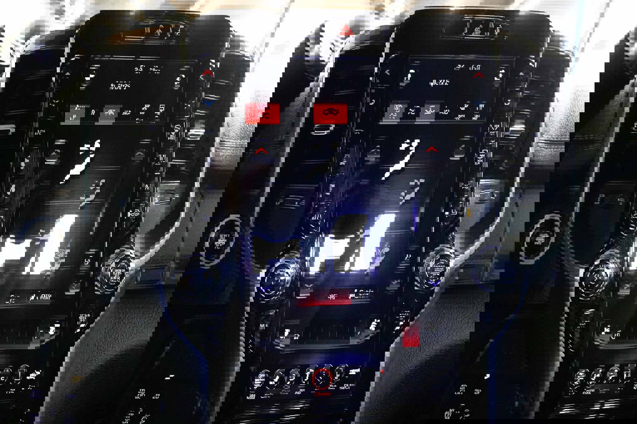 Used 2020 RAM 2500 Laramie image 25