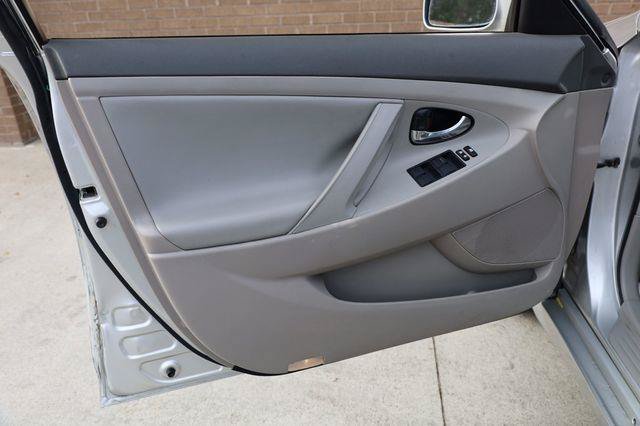 Used 2009 Toyota Camry Hybrid FWD image 11