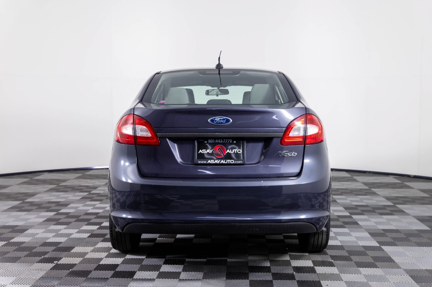 Used 2012 Ford Fiesta S FWD image 6