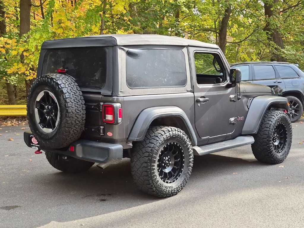 Used 2019 Jeep Wrangler Sport AWD/4WD image 6