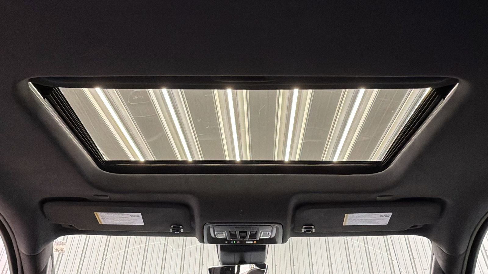 Used 2025 GMC Sierra 1500 AT4X image 35