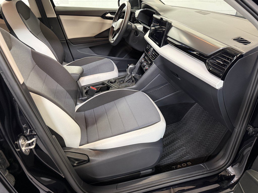New 2026 Volkswagen Taos S AWD/4WD image 9