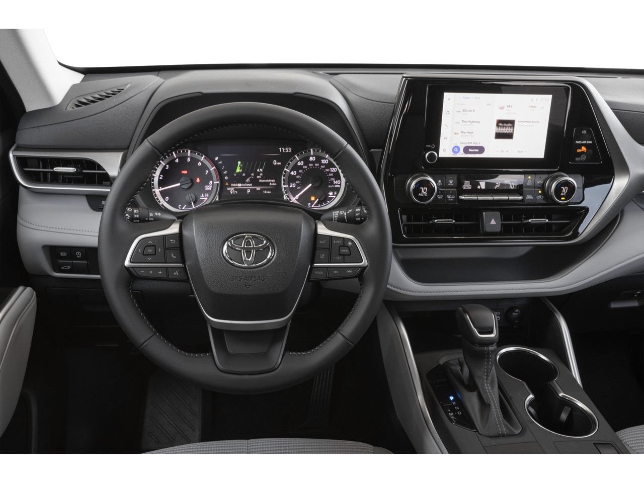 Used 2025 Toyota Highlander LE AWD/4WD image 4