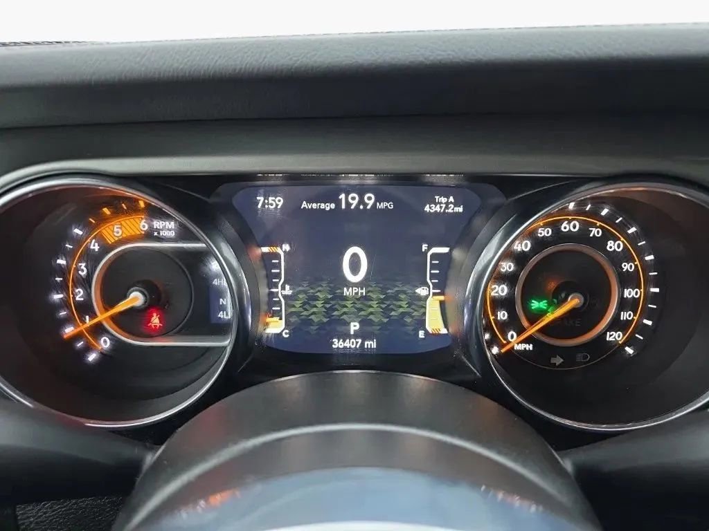 Used 2023 Jeep Gladiator Overland image 24