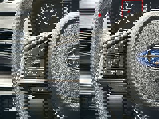 Certified 2025 Subaru Impreza 2.0i image 8