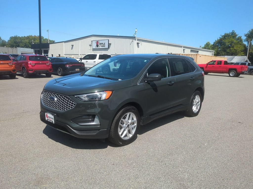Used 2024 Ford Edge SEL AWD/4WD image 1