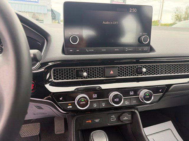 Used 2023 Honda Civic EX-L image 12