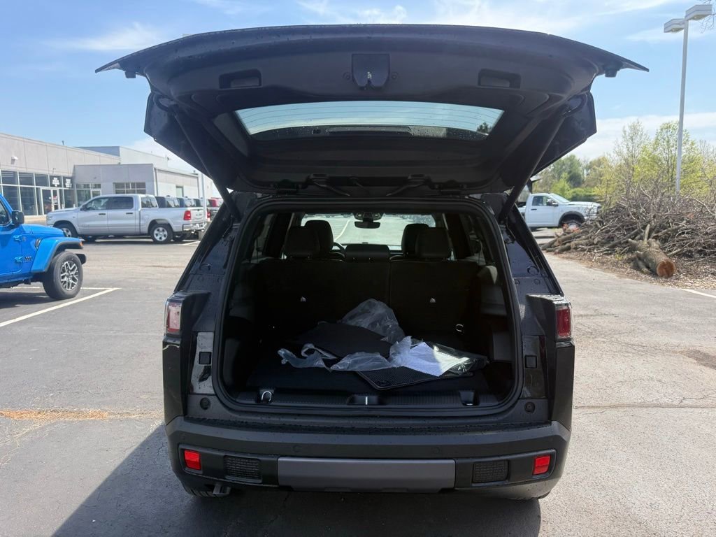 New 2026 Jeep Cherokee Limited AWD/4WD image 38