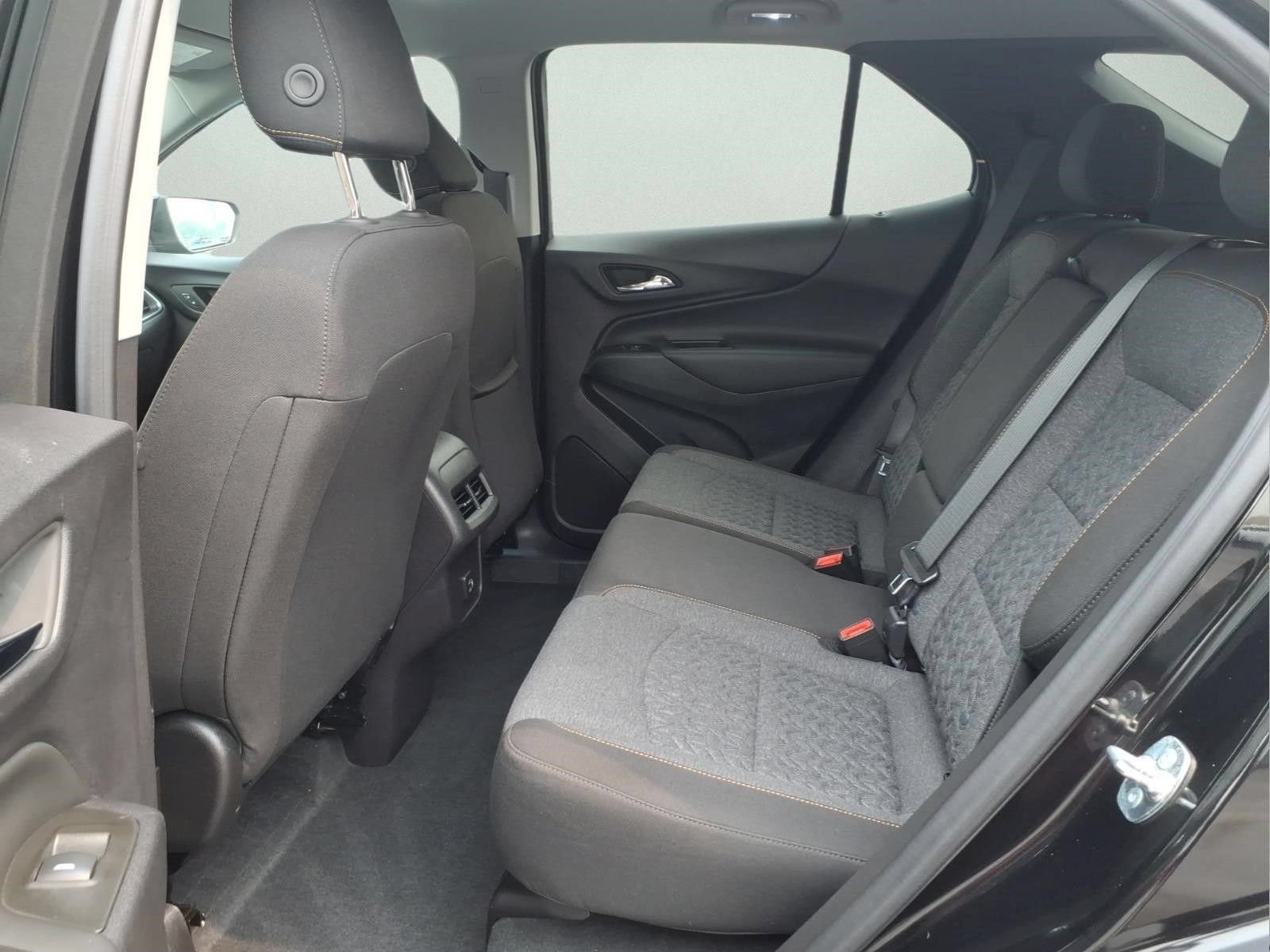 Certified 2024 Chevrolet Equinox LT w/ LPO, Floor Liner Package FWD image 13