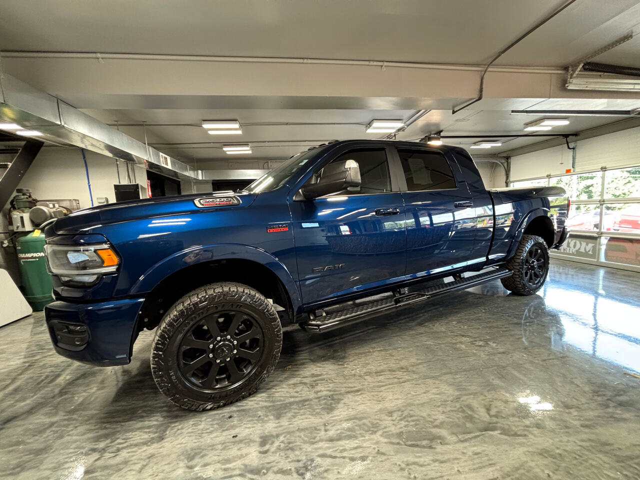 Used 2022 RAM 2500 Laramie image 6